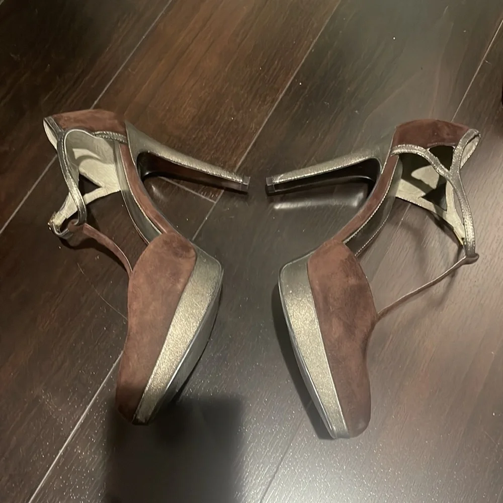 Gently Loved Ralph Lauren Chocolate Brown Suede  T Strap Heels - Picture 3 of 8